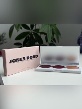 Jones Road Miracle Balm Palette – Cheeky / Osè – Brand New Sealed